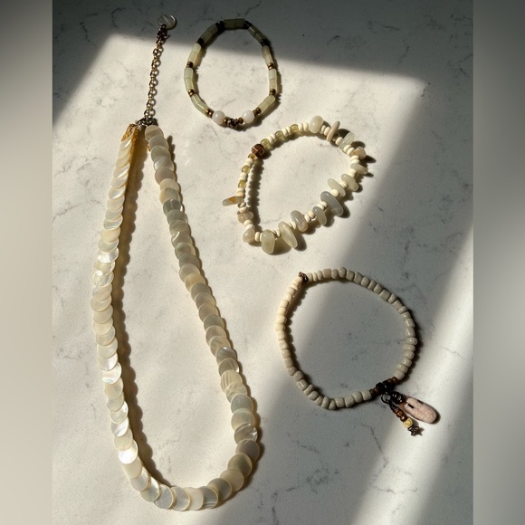 Anthropologie Mother of Pearl Choker Necklace & Moonstone Bracelets - Picture 1 of 4